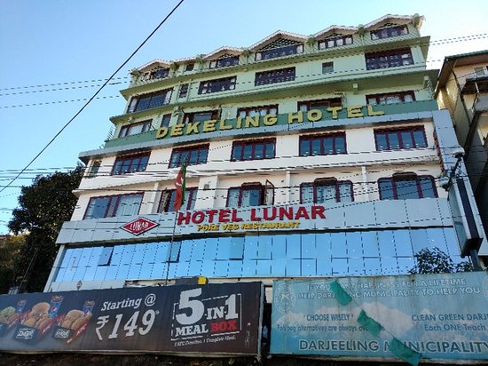 Dekeling Hotel - Image 2
