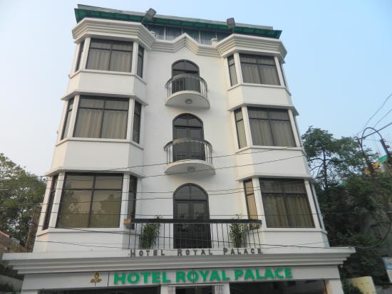 Hotel Royal Palace - Image 2