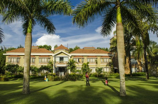Hotel Punyalakshmi Restaurant - Image 2